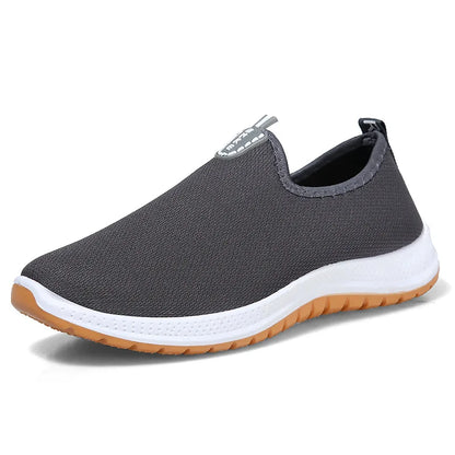 Long-Lasting Breathable Soft Bottom Sports Shoes For Men